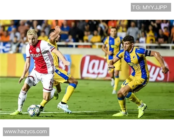 希腊人竞技与塔林的精彩对决揭示足球战术与团队合作的重要性